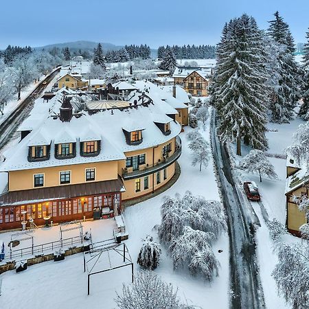 Hotel Morris Relax & Wellness Marianske Lazne Bagian luar foto
