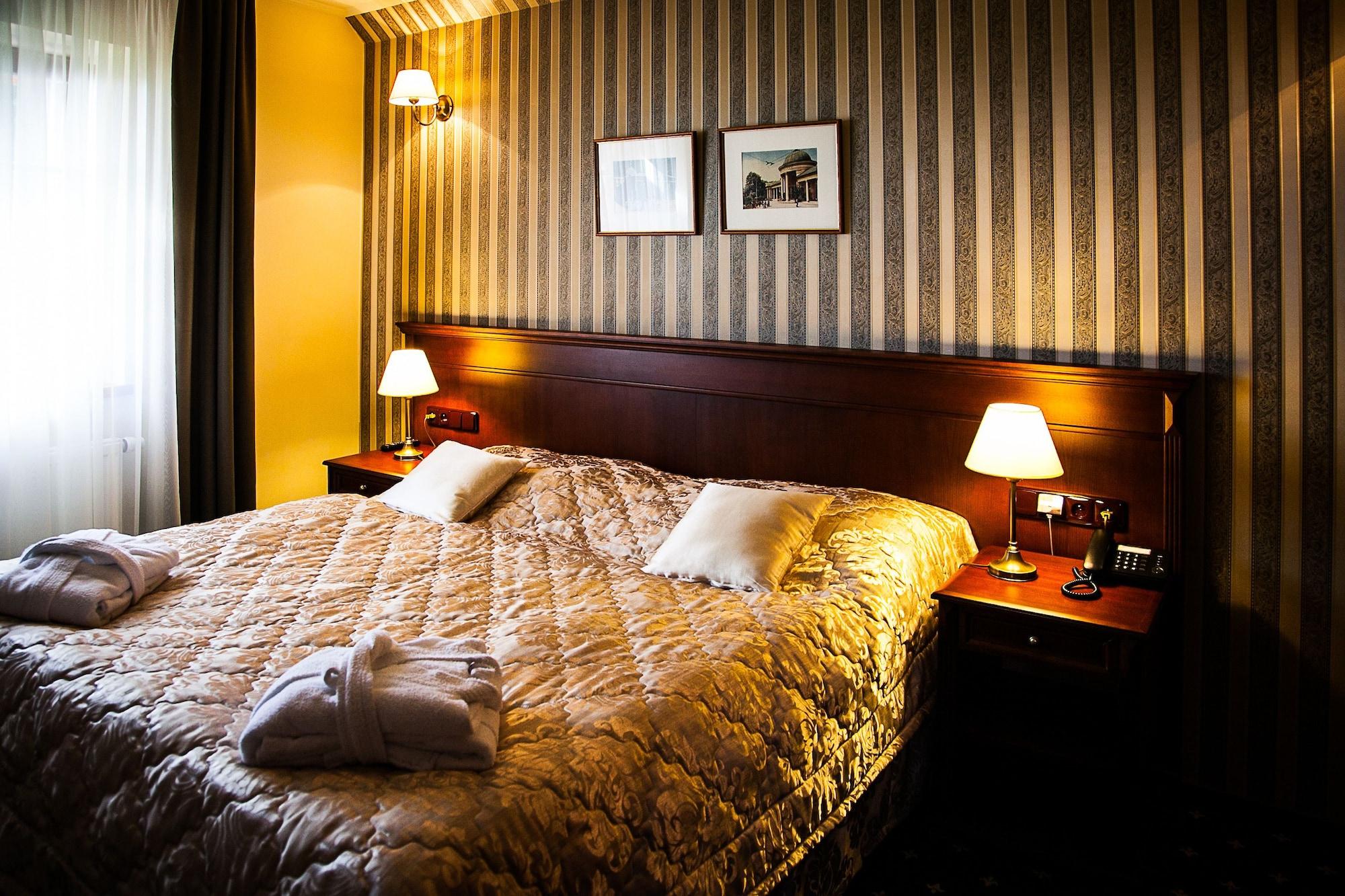 Hotel Morris Relax & Wellness Marianske Lazne Bagian luar foto